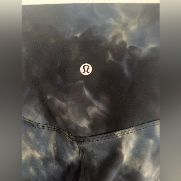 Lululemon High Rise Crop 21” Leggings in Green Sz 6 - Picture 7 of 8